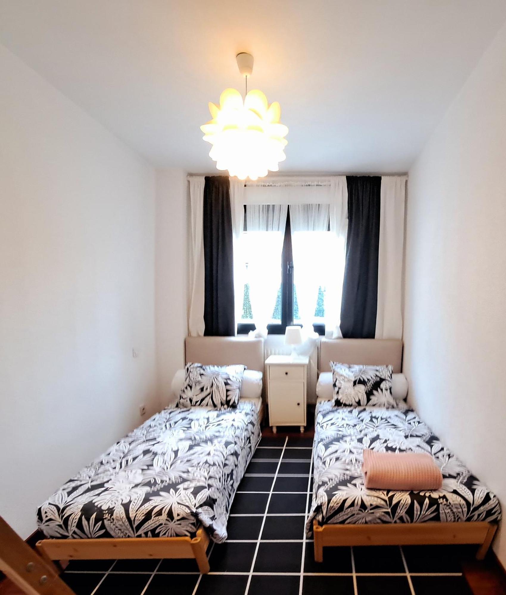 Castro Costa Norte Apartamento Jardin Garaje Кастро-Урдіалес Екстер'єр фото